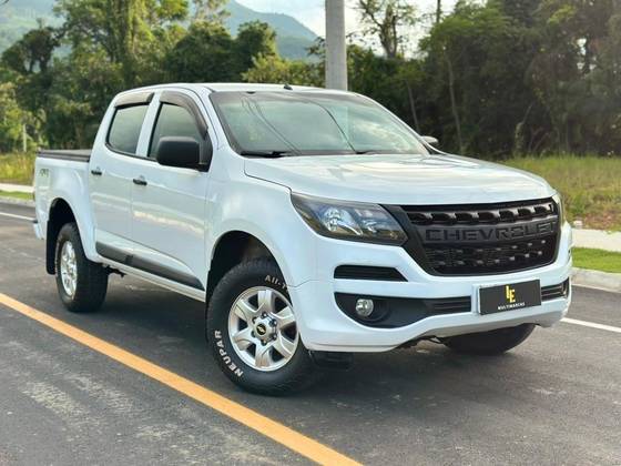 CHEVROLET S10 2.8 LS 4X4 CD 16V TURBO DIESEL 4P MANUAL